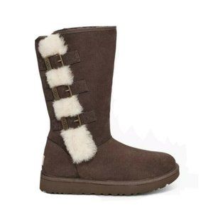 UGG Klea Brown Size 7 Boots Leather Sheepskin Wint